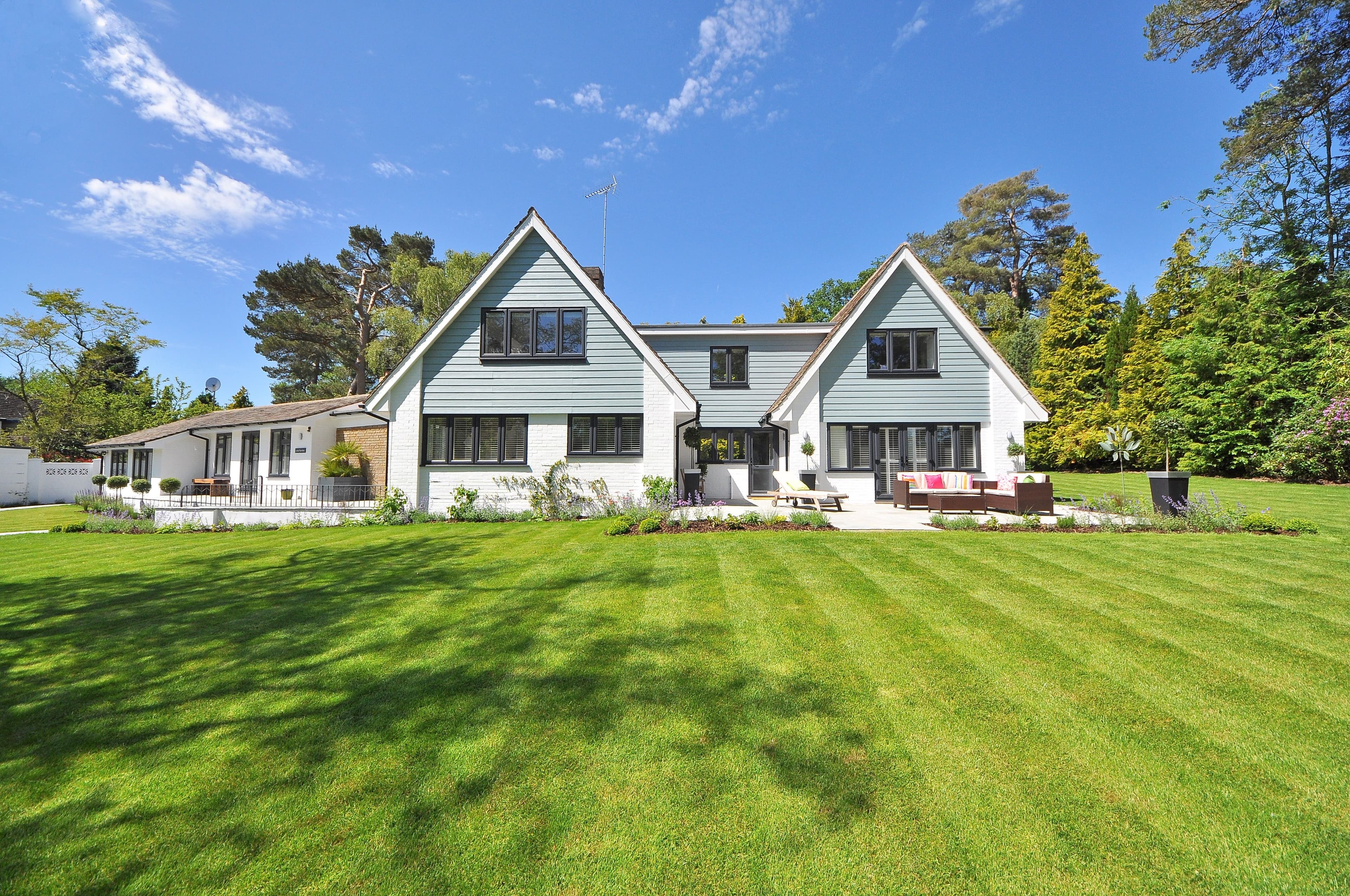 How to Design a Cooler, More Energy-Efficient Home in North Cyprus